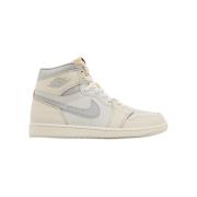 Hoge Sneakers Nike Jordan 1 Retro High OG Sail University Red