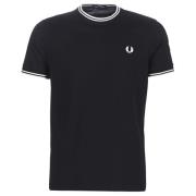 T-shirt Korte Mouw Fred Perry TWIN TIPPED T-SHIRT