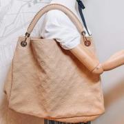 Pre-owned Leather louis-vuitton-bags Louis Vuitton Vintage , Beige , D...