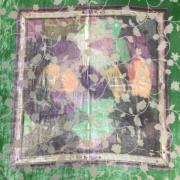 Pre-owned Fabric scarves Chanel Vintage , Green , Dames