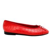 Pre-owned Leather flats Chanel Vintage , Red , Dames