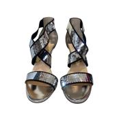 Pre-owned Leather sandals Christian Louboutin Pre-owned , Gray , Dames