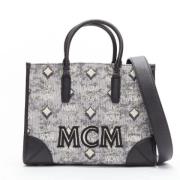 Pre-owned Fabric handbags MCM Pre-owned , Black , Dames