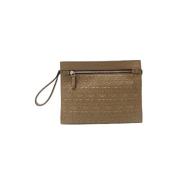 Pre-owned Leather clutches Salvatore Ferragamo Pre-owned , Green , Dam...