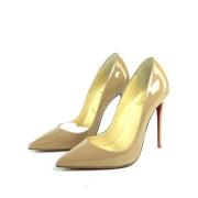 Pre-owned Leather heels Christian Louboutin Pre-owned , Beige , Dames