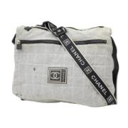 Tweedehands Schoudertas Chanel Vintage , Gray , Heren