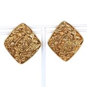 Pre-owned Metal earrings Chanel Vintage , Yellow , Dames