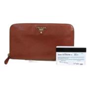 Tweedehands portemonnees Prada Vintage , Brown , Dames