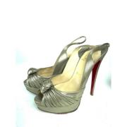 Pre-owned Sandalen Christian Louboutin Pre-owned , Gray , Dames