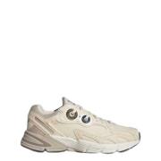 Sportschoenen, Stijl ID: Gx7046 Adidas , Beige , Dames