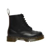 Brits gemaakte 8-gaats neuskaplaarzen Dr. Martens , Black , Heren