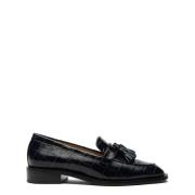 Sutton Loafers - Vrouwelijke Touch aan Klassieke Stijl Stuart Weitzman...