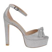 Crystal DiscoPlatform Mega Bow Sandalen Stuart Weitzman , Gray , Dames