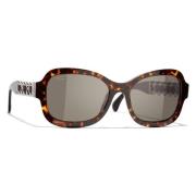 Ch5465Q C71483 Zonnebril Chanel , Brown , Dames