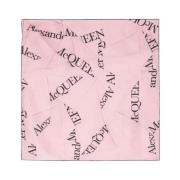 Roze Zijden Sjaal met Logo Motief Alexander McQueen , Pink , Dames