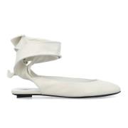 Witte Gesloten Ballerinaschoenen The Attico , White , Dames