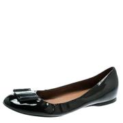 Pre-owned Leather flats Salvatore Ferragamo Pre-owned , Gray , Dames