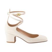 Tan-Go Vierkanteeus Leren Pumps Valentino Garavani , Beige , Dames