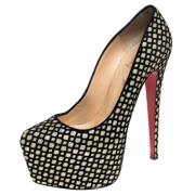 Pre-owned Fabric heels Christian Louboutin Pre-owned , Black , Dames