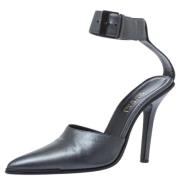 Pre-owned Leather heels Gucci Vintage , Gray , Dames