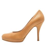 Pre-owned Leather heels Salvatore Ferragamo Pre-owned , Beige , Dames