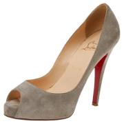 Pre-owned Suede heels Christian Louboutin Pre-owned , Gray , Dames