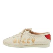 Pre-owned Leather sneakers Gucci Vintage , Beige , Dames