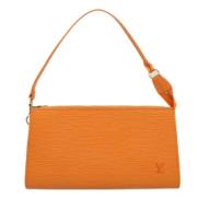 Pre-owned Leather clutches Louis Vuitton Vintage , Orange , Dames