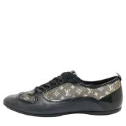 Pre-owned Canvas sneakers Louis Vuitton Vintage , Blue , Dames