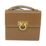 Pre-owned Leather shoulder-bags Salvatore Ferragamo Pre-owned , Beige ...