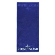 Blauwe Katoenen Strandhanddoek met Contrasterend Logo Stone Island , B...