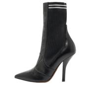 Pre-owned Fabric boots Fendi Vintage , Black , Dames