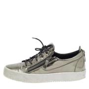 Pre-owned Leather sneakers Giuseppe Zanotti Pre-owned , Gray , Dames