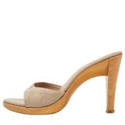 Pre-owned Canvas sandals Gucci Vintage , Beige , Dames