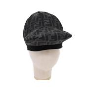 Pre-owned Fabric hats Fendi Vintage , Black , Dames