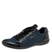 Pre-owned Nylon sneakers Prada Vintage , Black , Dames