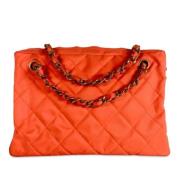 Pre-owned Nylon shoulder-bags Chanel Vintage , Orange , Dames