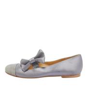 Pre-owned Satin flats Chloé Pre-owned , Gray , Dames