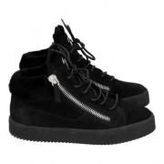 Pre-owned Suede sneakers Giuseppe Zanotti Pre-owned , Black , Dames