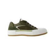 Pre-owned Leather sneakers Alexander McQueen Pre-owned , Green , Heren