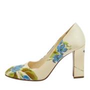 Pre-owned Satin heels Prada Vintage , Beige , Dames