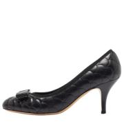 Pre-owned Leather heels Salvatore Ferragamo Pre-owned , Black , Dames