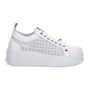 Witte geperforeerde leren sneakers met blauwe kralen enkelband Gio+ , ...