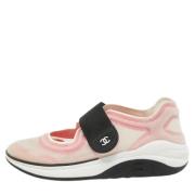 Pre-owned Mesh sneakers Chanel Vintage , Pink , Dames