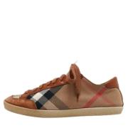 Pre-owned Canvas sneakers Burberry Vintage , Brown , Dames