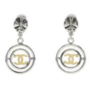 Pre-owned Metal earrings Chanel Vintage , Gray , Dames