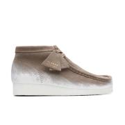 Wallabee Suede Chukka Laarzen Bruin Clarks , Beige , Heren