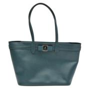 Pre-owned Leather handbags Salvatore Ferragamo Pre-owned , Green , Dam...