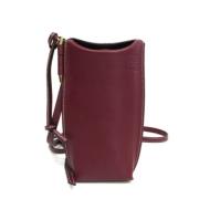 Pre-owned Leather shoulder-bags Loewe Pre-owned , Red , Dames