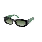 Stijlvolle zwarte zonnebril met groene lenzen Chanel , Black , Unisex